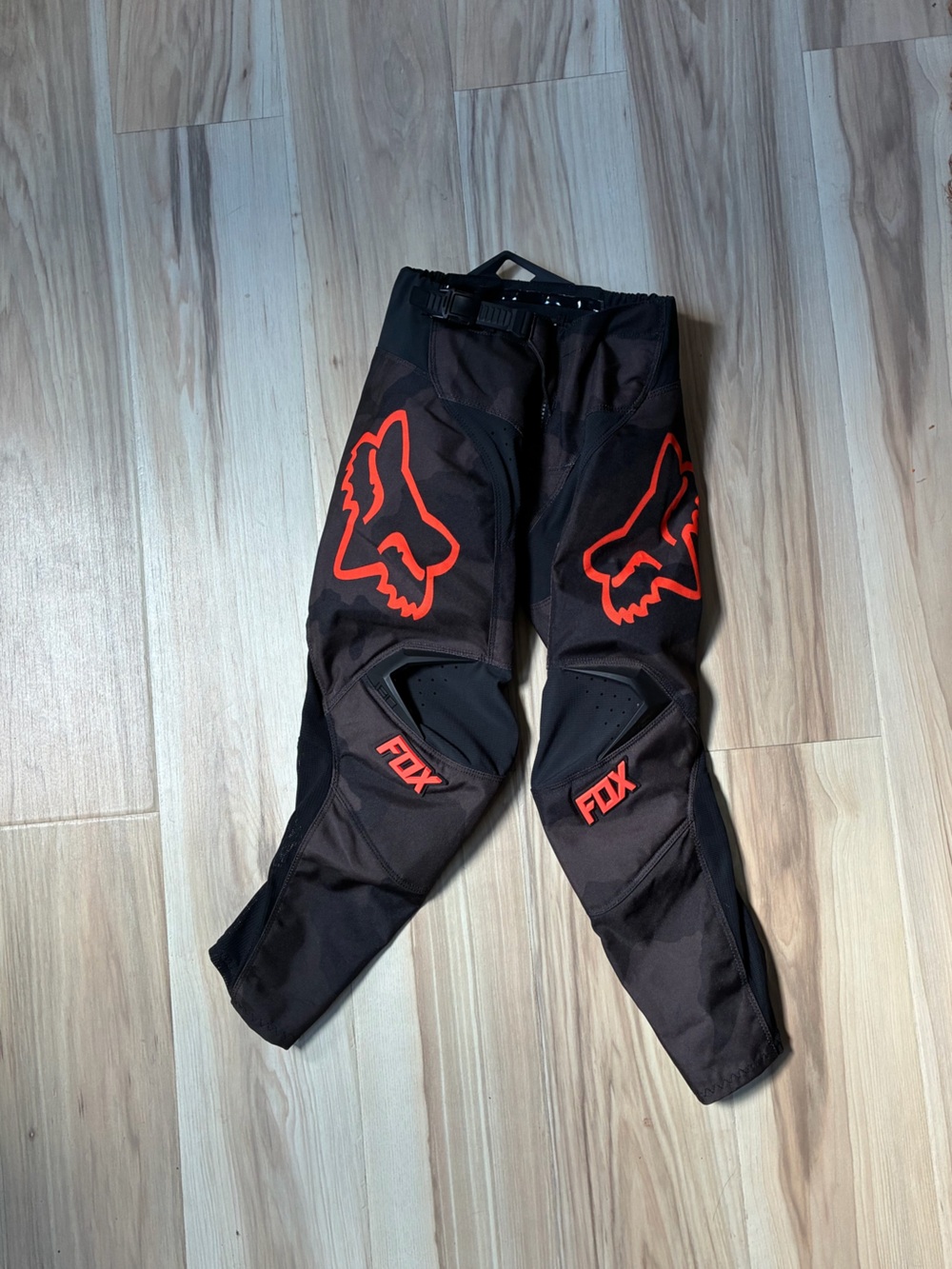 Fox Racing Youth 180 Trev size 22y